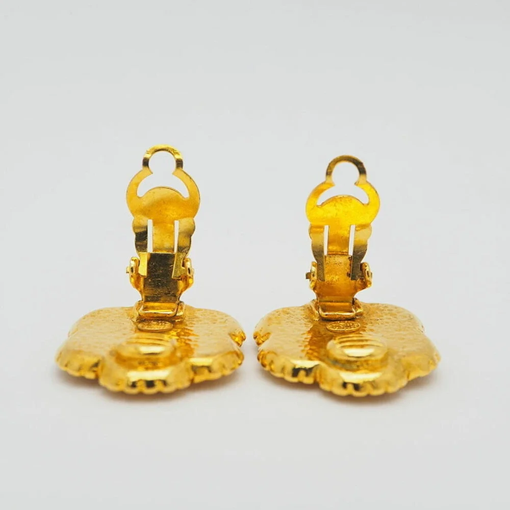 CHANEL Authentic Gold Earrings - Picture 7 of 9